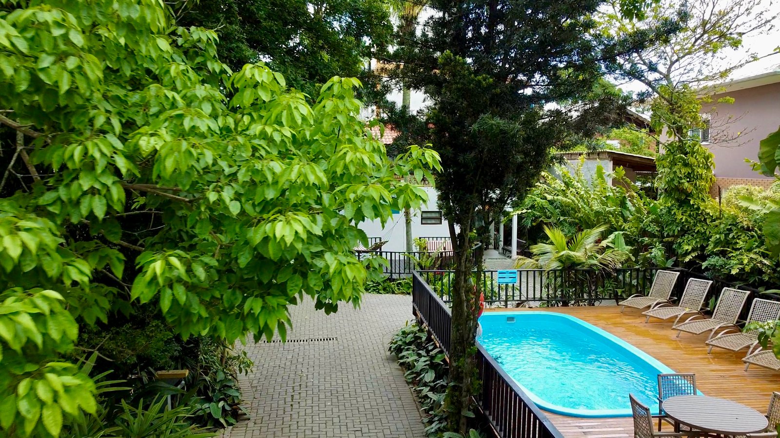 Piscina ao ar livre do Hotel Natur Campeche 3